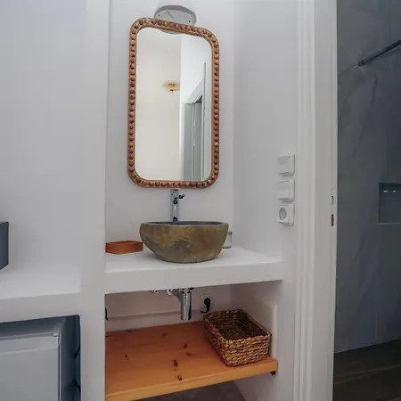 Nostos Sifnos Hotel *